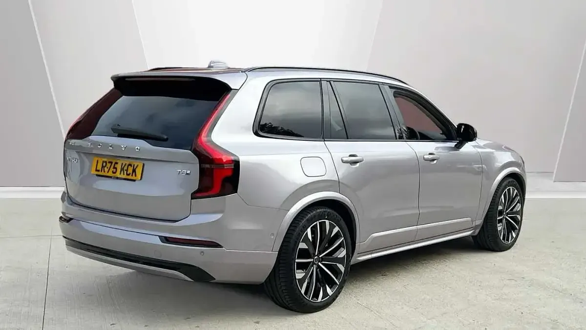 Used Volvo XC90 Plus 455 HP (334 kW) 2025 Silver SUV
