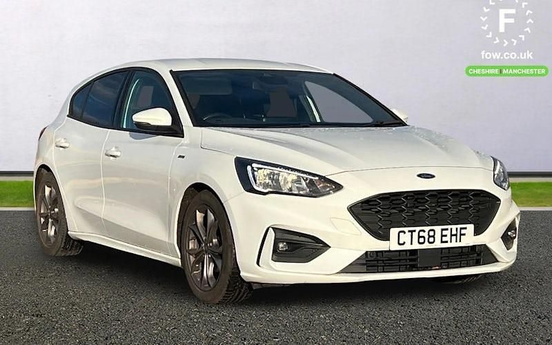 Used 2020 Ford Focus ST-Line Hatchback | £10,199 (Good price) - Image 1/4