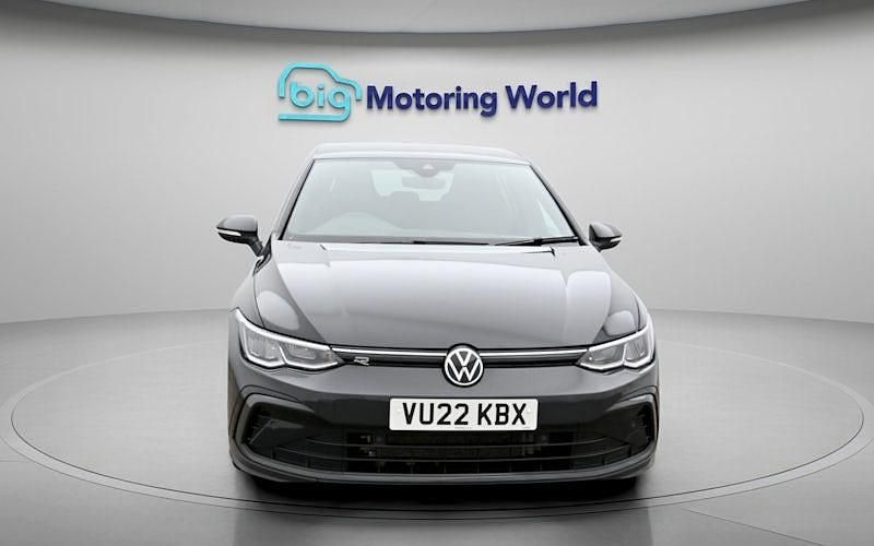 Used VW Golf VIII R-line 131 HP (96 kW) 2024 Hatchback