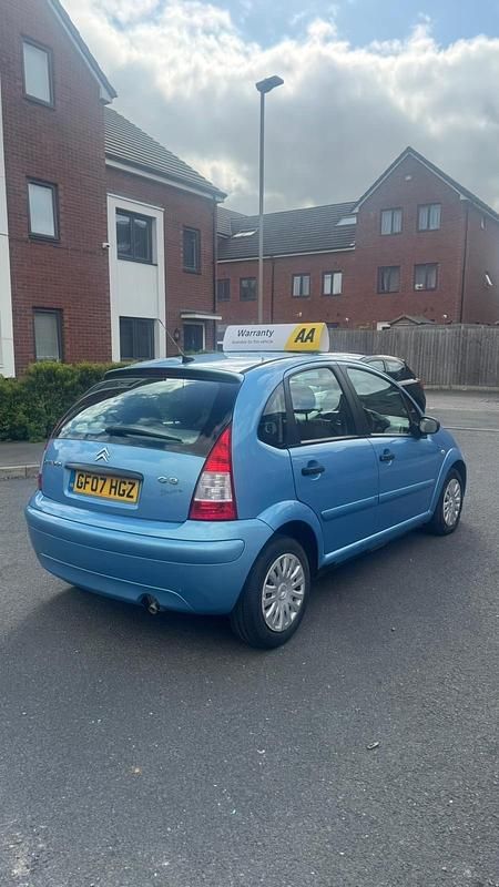 Begagnad Citroën C3 73 HK (53 kW) 2007 Blå Halvkombi