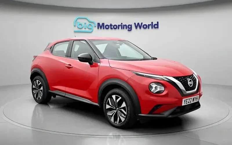 Used Nissan Juke Acenta 117 HP (86 kW) 2022 Red SUV