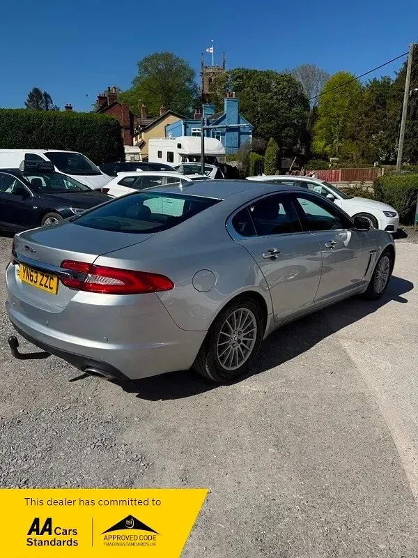 Used Jaguar XF Business Edition 163 HP (119 kW) 2013 Silver Sedan