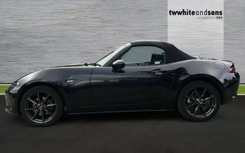 Used Mazda MX5 160 HP (117 kW) 2018 Cabriolet