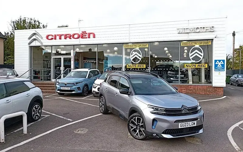 Used Citroën C5 PureTech 131 HP (96 kW) 2023 Hatchback