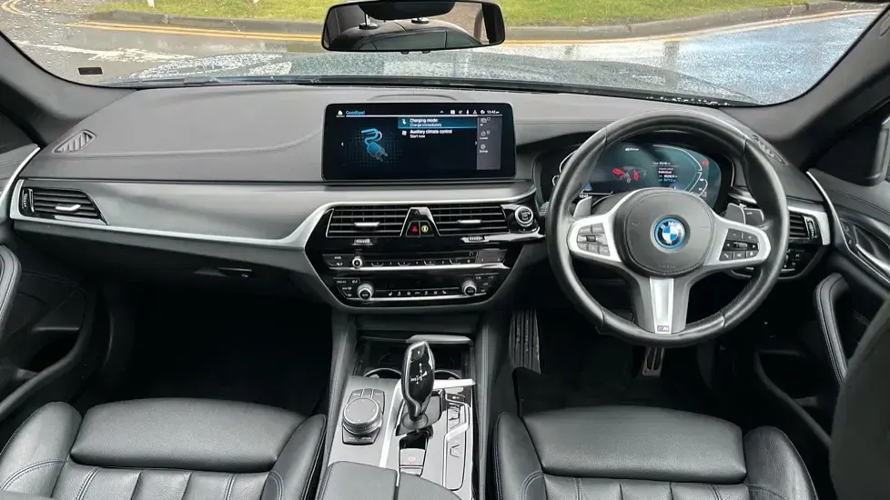 Used BMW 530e M Sport 292 HP (214 kW) 2023 Blue Sedan