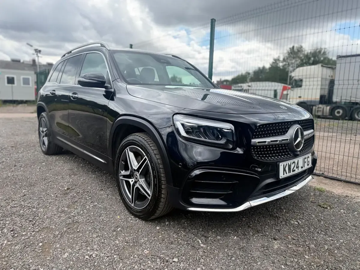 Used Mercedes GLB200 Executive 163 HP (119 kW) 2024 Black SUV