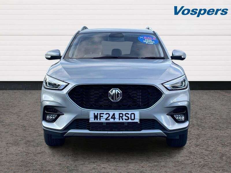 Used MG ZS Exclusive 105 HP (77 kW) 2024 Silver Sedan