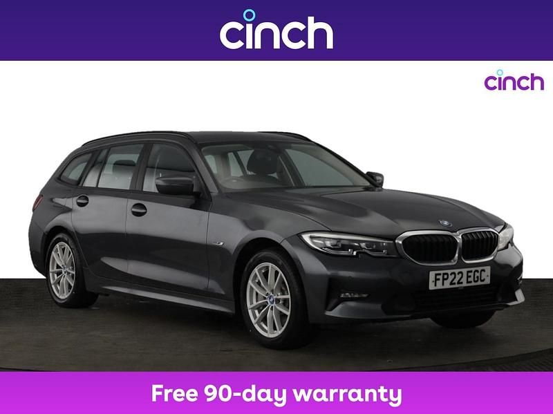 Grey Used 2022 BMW 330e Estate | £16,299 (Good price) - Image 1/3