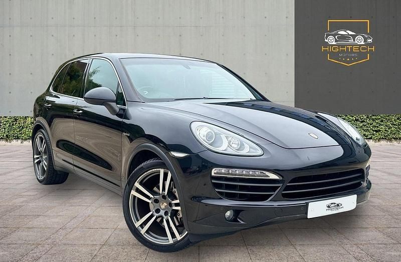Black Used 2014 Porsche Cayenne S E-Hybrid SUV | £18,550 (Fair price) - Image 1/4