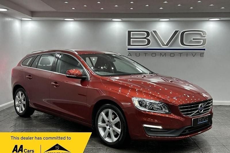 Used 2015 Volvo V60 SE Lux Estate | £9,994 (Fair price) - Image 1/1