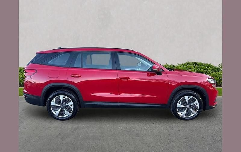 New Skoda Kodiaq SE 200 HP (147 kW) 2025 Red SUV