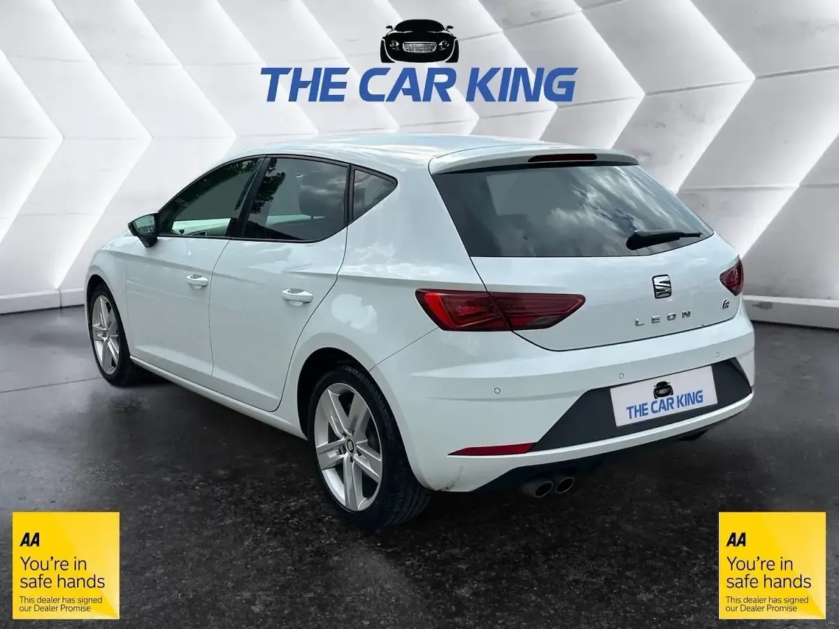 Used Seat Leon FR 130 HP (95 kW) 2019 White Hatchback