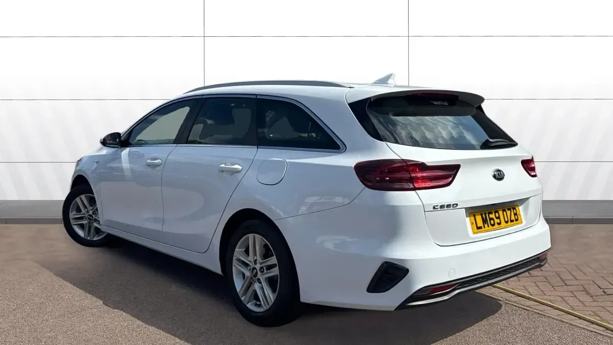 Usado Kia Ceed 118 HP (86 kW) 2011 Citadino