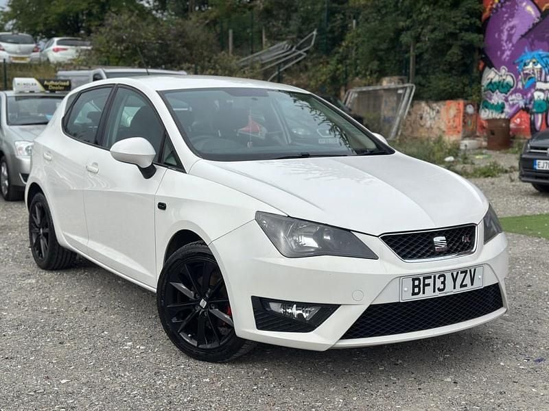 White Used 2013 Seat Ibiza FR Hatchback | £4,295 (Good price) - Image 1/4