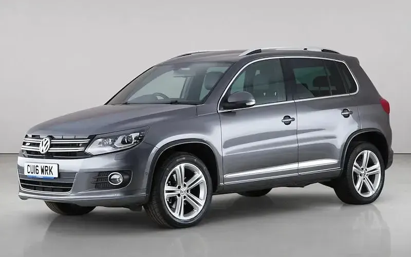Used VW Tiguan R-line Edition 150 HP (110 kW) 2015 Grey SUV