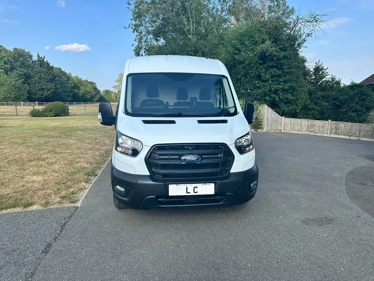 Used Ford Transit 130 HP (95 kW) 2022 White Van