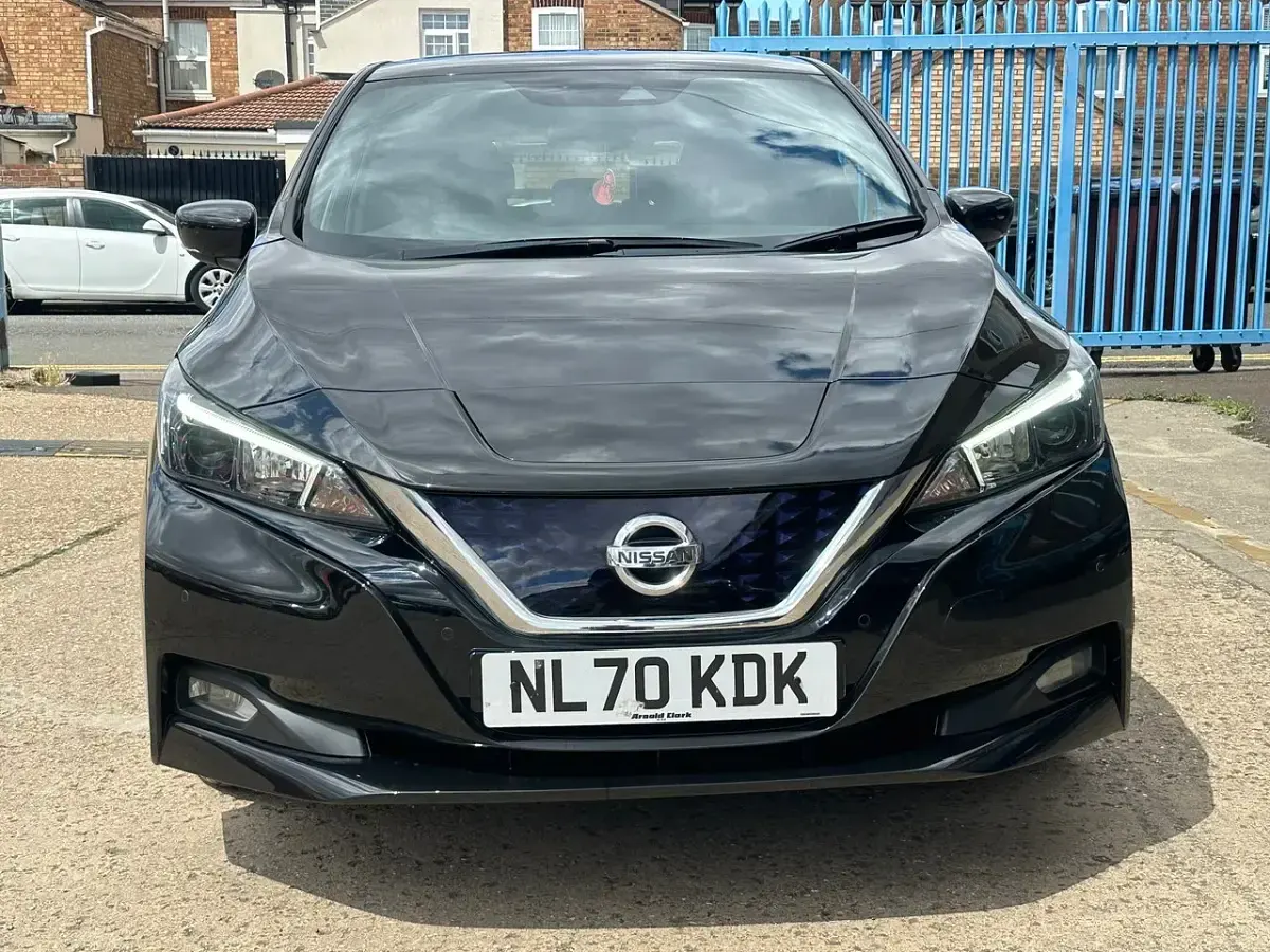 Used Nissan Leaf N-Connecta 110 kW (150 HP) 2021 Black Hatchback