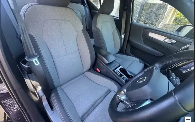Begagnad Volvo XC40 Plus 163 HK (119 kW) 2026 SUV