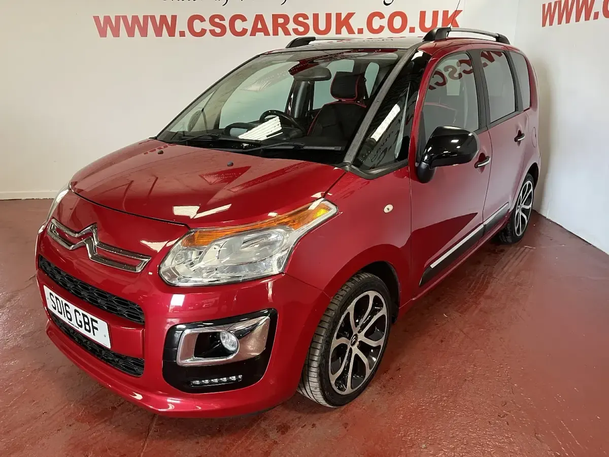 Used Citroën C3 Picasso Platinum 2016 Red MPV