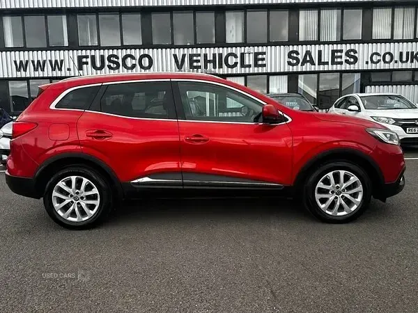 Used Renault Kadjar Dynamique 110 HP (80 kW) 2017 Red SUV