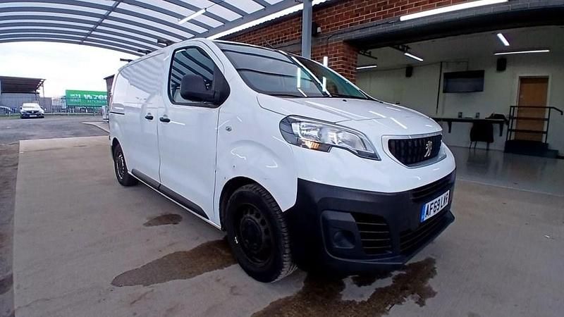 Used Peugeot Expert S 2019 White Van