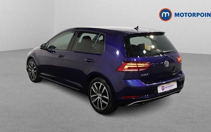 Used VW Golf VII Edition 150 HP (110 kW) 2019 Blue Hatchback