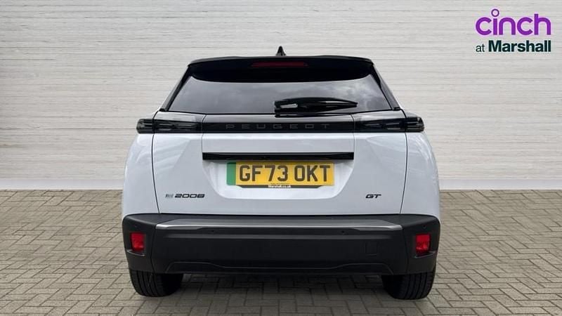 Used Peugeot e-2008 114 kW (156 HP) 2023 White SUV