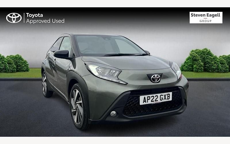 Used 2025 Toyota Aygo X SUV | £13,719 - Image 1/3