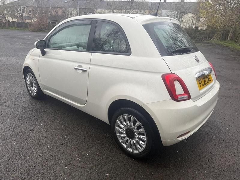 Używany Fiat 500 Lounge 70 KM (51 kW) 2021 Biały Hatchback