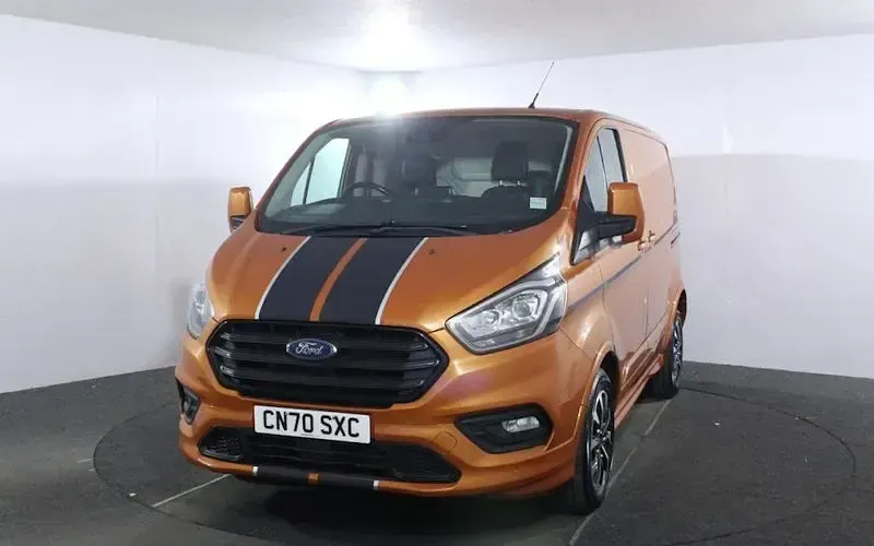 Used Ford Transit Custom Sport 185 HP (136 kW) 2019 Van