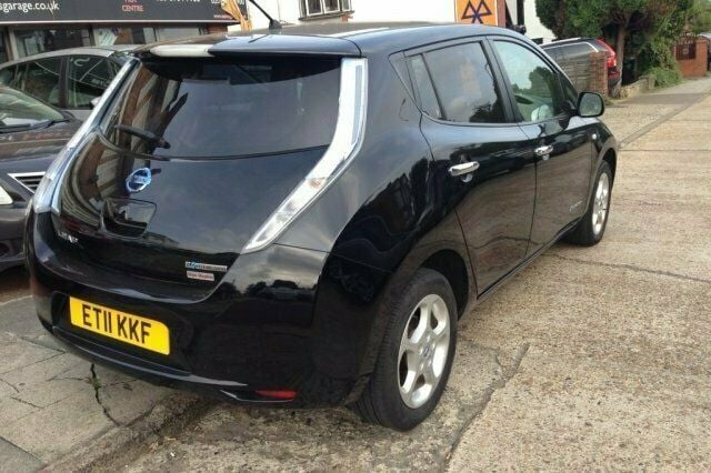 Gebraucht Nissan Leaf 80 kW (109 PS) 2011 Kleinwagen