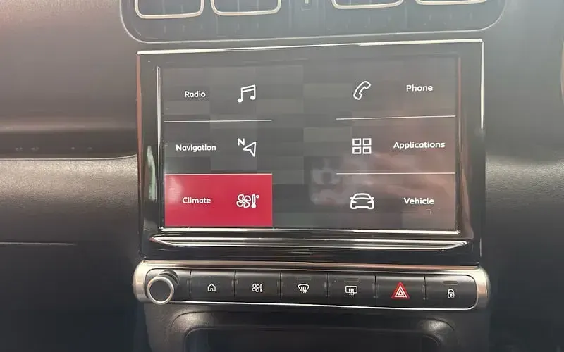 Used Citroën C3 Aircross PureTech 110 HP (80 kW) 2023 Red SUV