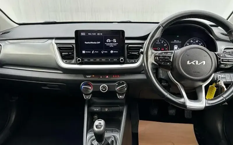 Used Kia Stonic 101 HP (74 kW) 2024 SUV