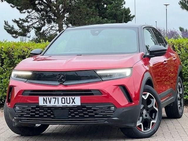 Red Used 2022 Vauxhall Mokka SRi SUV | £13,995 (Fair price) - Image 1/3