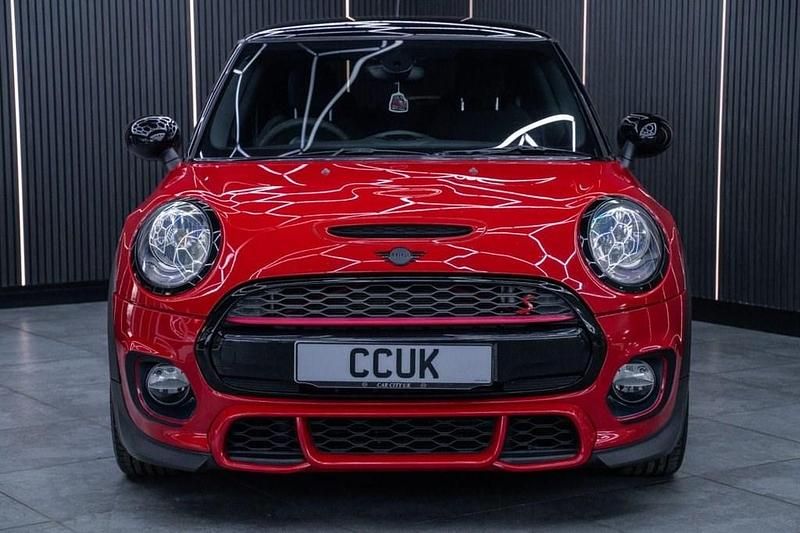 Used Mini Cooper S Hatch 192 HP (141 kW) 2015 Red Hatchback