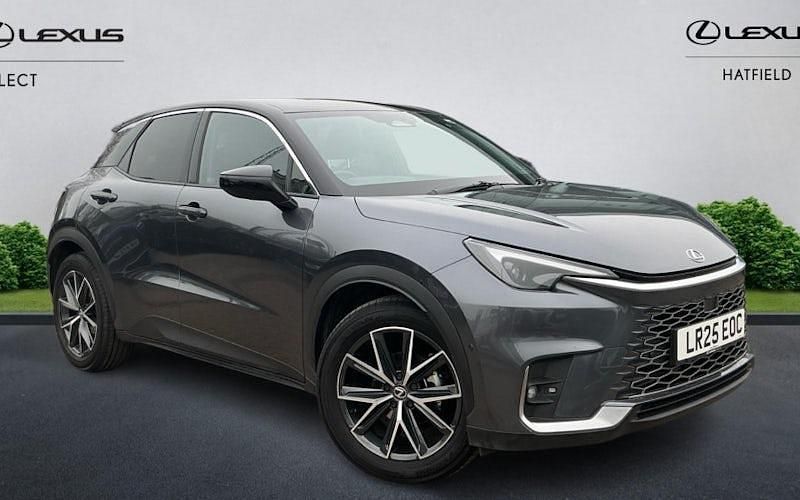 Used Lexus LBX 136 HP (100 kW) 2026 SUV