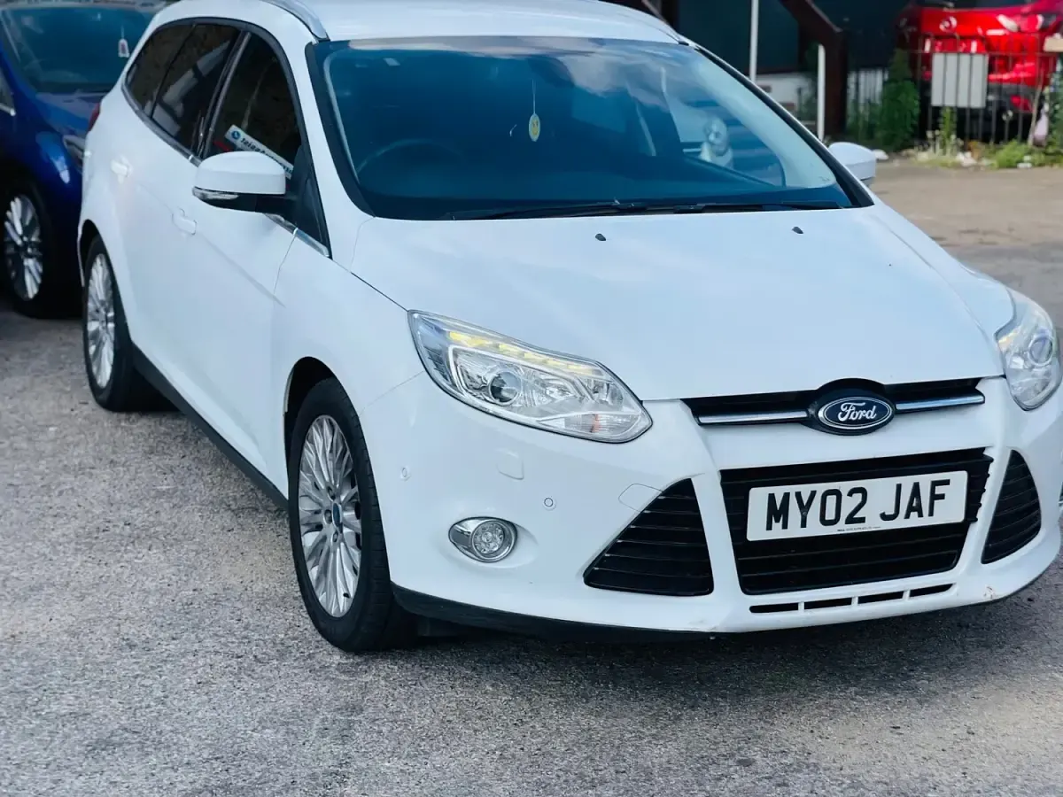Used Ford Focus Titanium X 2012 White Estate
