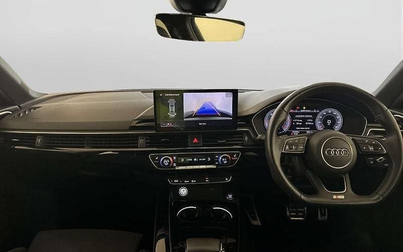 Used Audi A4 Black Edition 163 HP (119 kW) 2025 Sedan