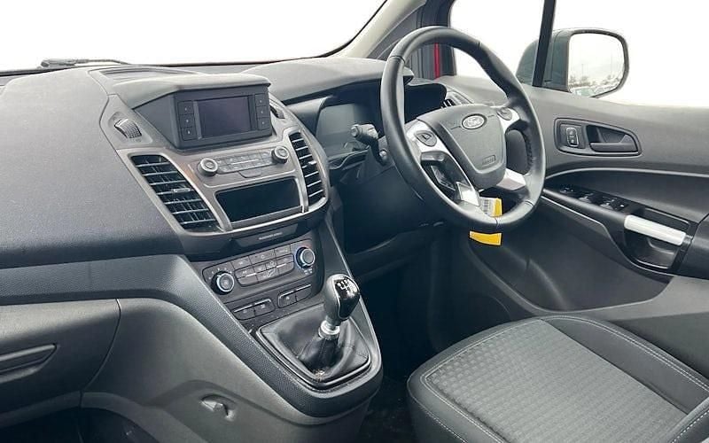 Used Ford Tourneo Zetec 120 HP (88 kW) 2021 Estate