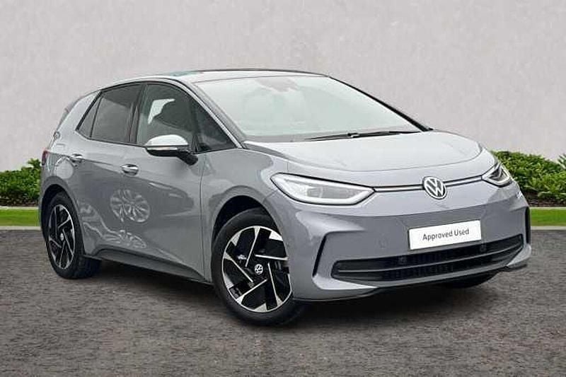 Grey Used 2025 VW ID.3 Pro Hatchback | £29,995 - Image 1/4