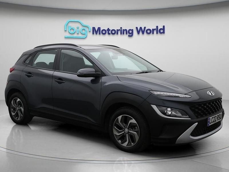 Grey Used 2022 Hyundai Kona SE SUV | £14,800 (Good price) - Image 1/4