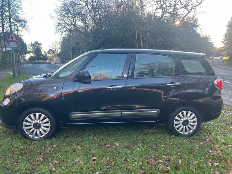 Gebraucht Fiat 500L Pop Star 85 PS (62 kW) 2014 Schwarz Van / Kleinbus