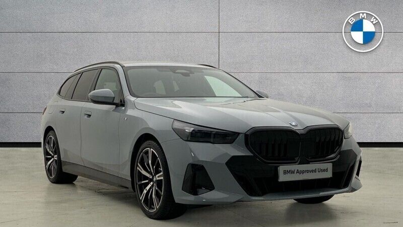 Grey Used 2025 BMW 520 M Sport Estate | £45,995 (Expensive) - Image 1/4