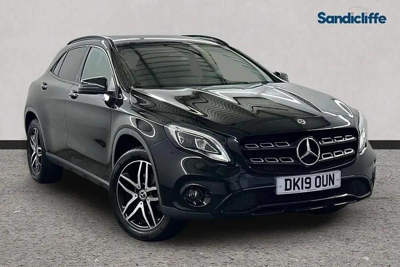 Black Used 2019 Mercedes GLA180 Urban SUV | £15,472 (Fair price) - Image 1/4