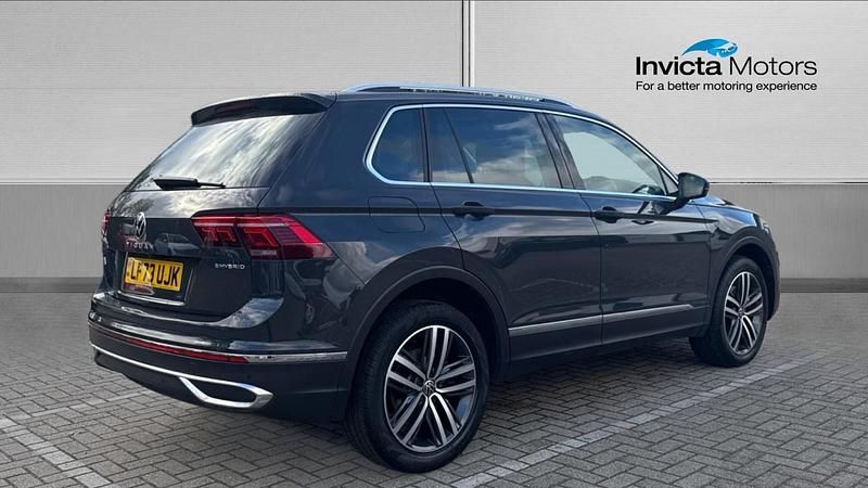 Used VW Tiguan Elegance 245 HP (180 kW) 2023 Grey SUV