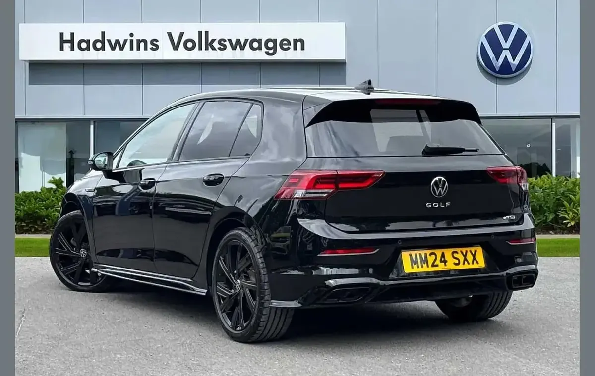 Used VW Golf VIII Black Edition 147 HP (108 kW) 2024 Black Hatchback