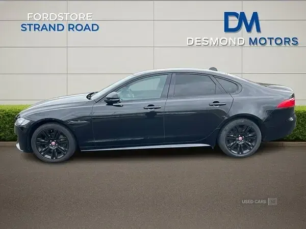 Used Jaguar XF Chequered Flag 250 HP (183 kW) 2020 Black Sedan