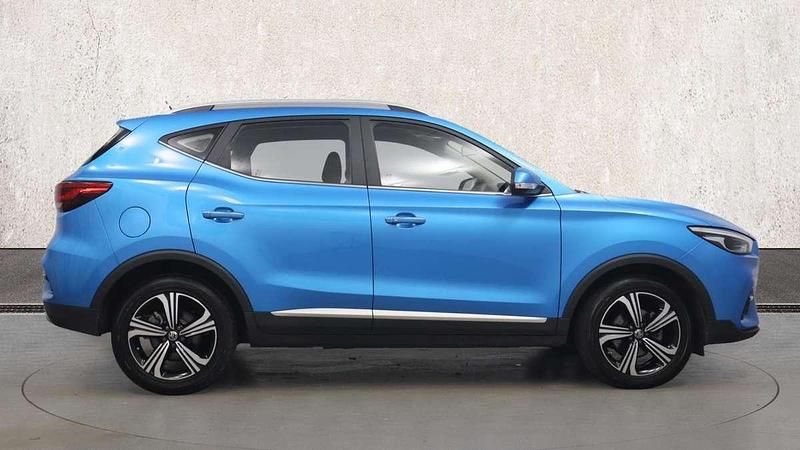 Used MG ZS Excite 110 HP (80 kW) 2024 Blue Sedan