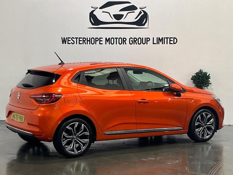 Used Renault Clio V Iconic 2020 Orange Hatchback