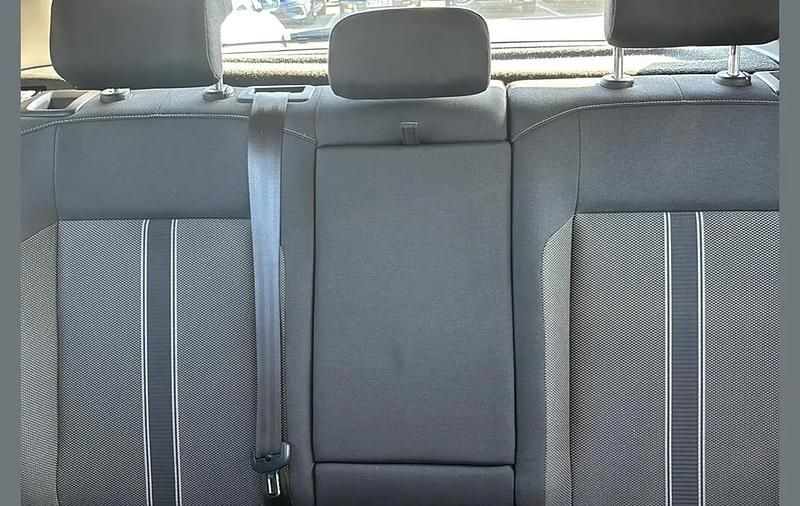 Used VW T-Roc SE 114 HP (83 kW) 2019 Blue SUV